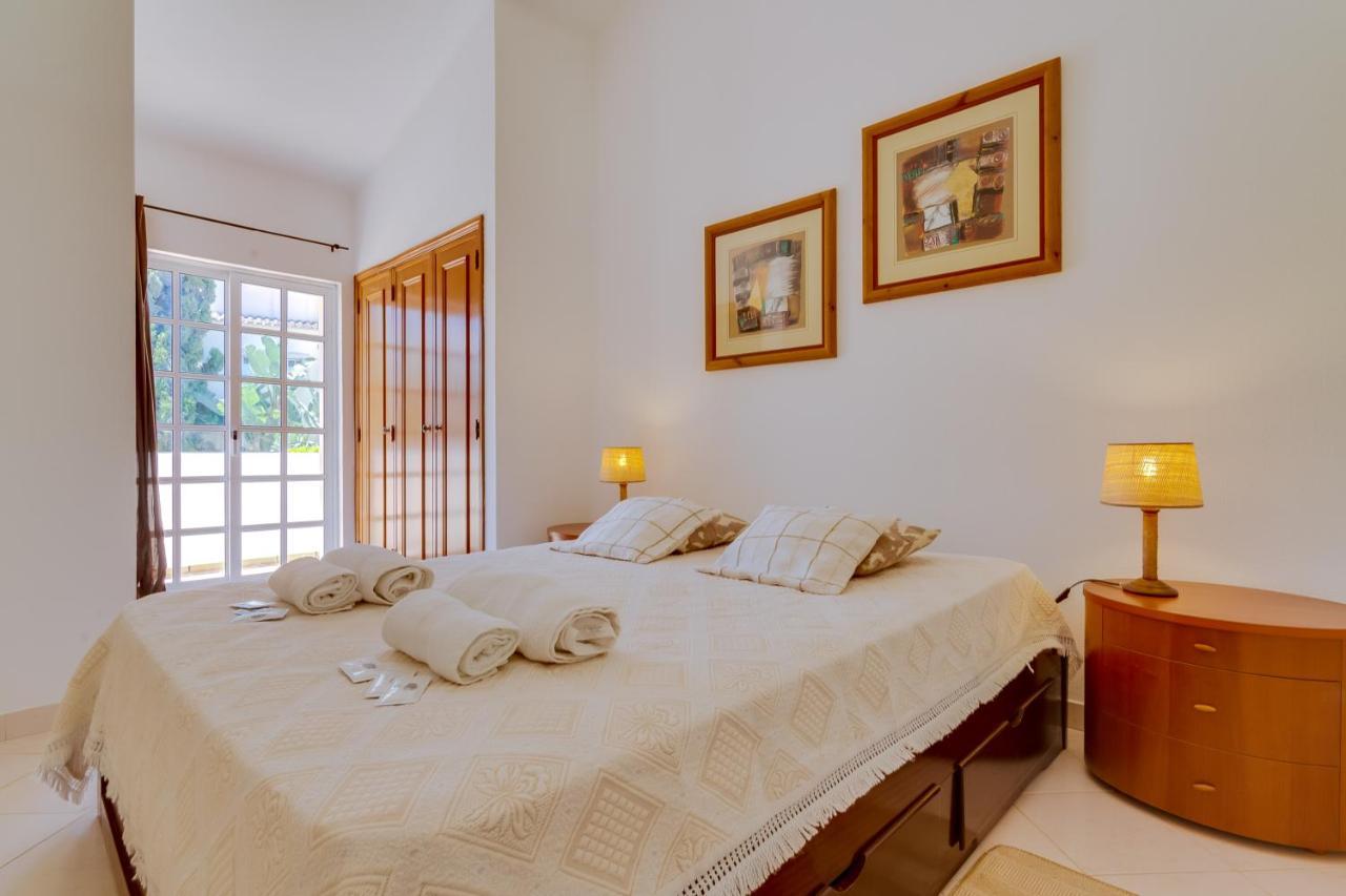 Small Villa 4Pax -Shared Pool @ Homesbyfc Albufeira Esterno foto